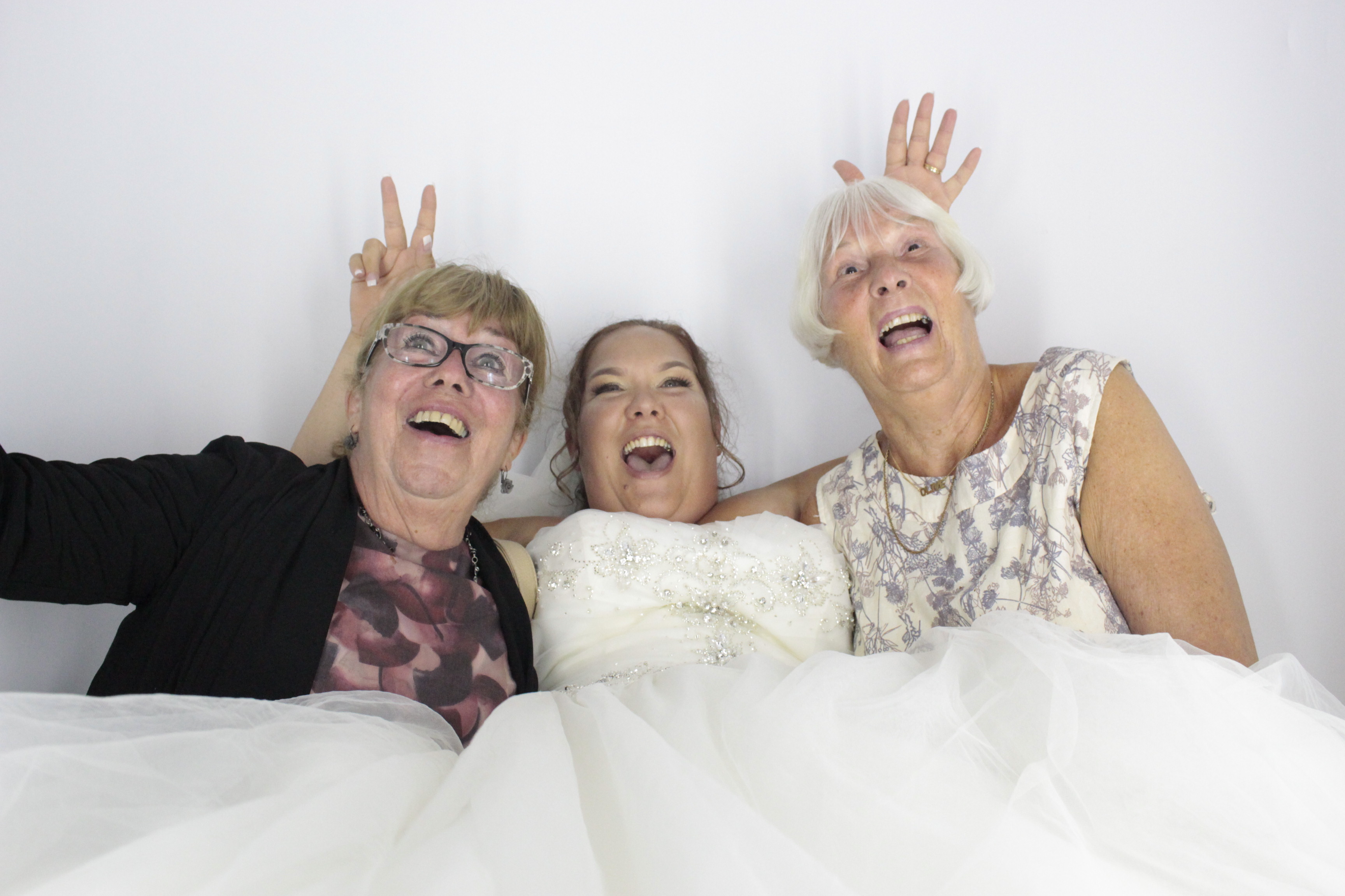  Heather & Daniel's Wedding | View more photos from the event at gallery.myphotoboothexperience.co.uk/u/MyPhotoBoothExperienceLtd/Heather-Daniels-Wedding